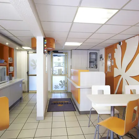 普瑞米尔克拉斯贝兹尔酒店 酒店 贝济耶